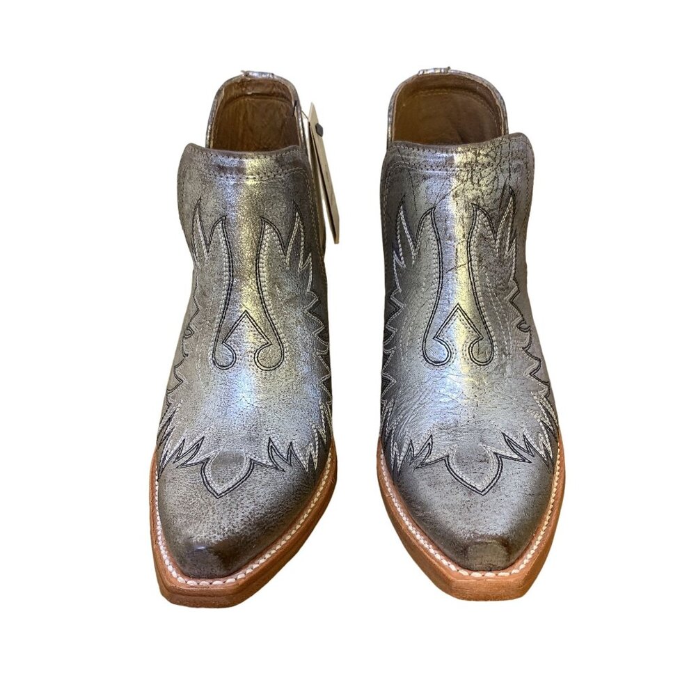 *NWT Ariat Silver Western Ankle Booties Size 7.5 - Picture 2 of 4